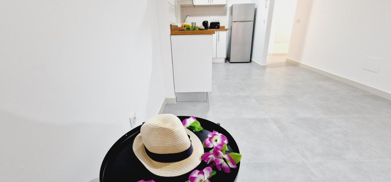 Apartamentos Playa San Juan & Wifi Free Гиа-де-Исора Экстерьер фото